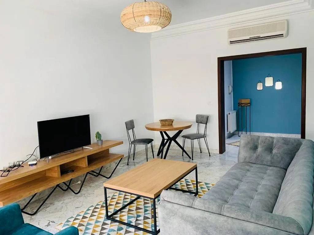 The Perfect Flat, Lac 2, Tunis 0*,  Tunesien